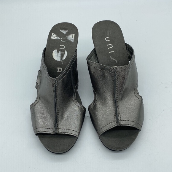 Unisa Babs Slip On Sandals Wedges Silver Womens Size 6 M - Picture 3 of 16